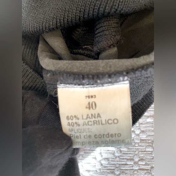 Amaya Arzuaga Ribbed Knitted Top With Lambskin 40( S/M US) - Picture 5 of 16